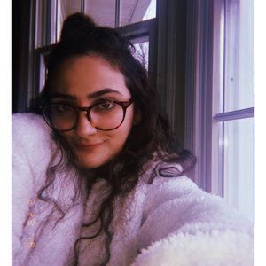 Meet your Posher, Eva